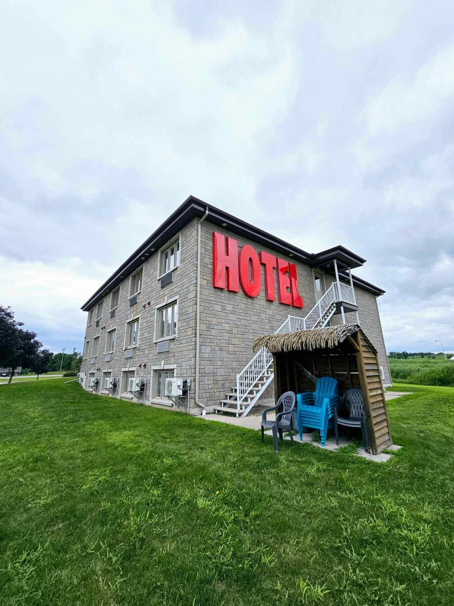 Hotel Napoleon Angers Екстериор снимка